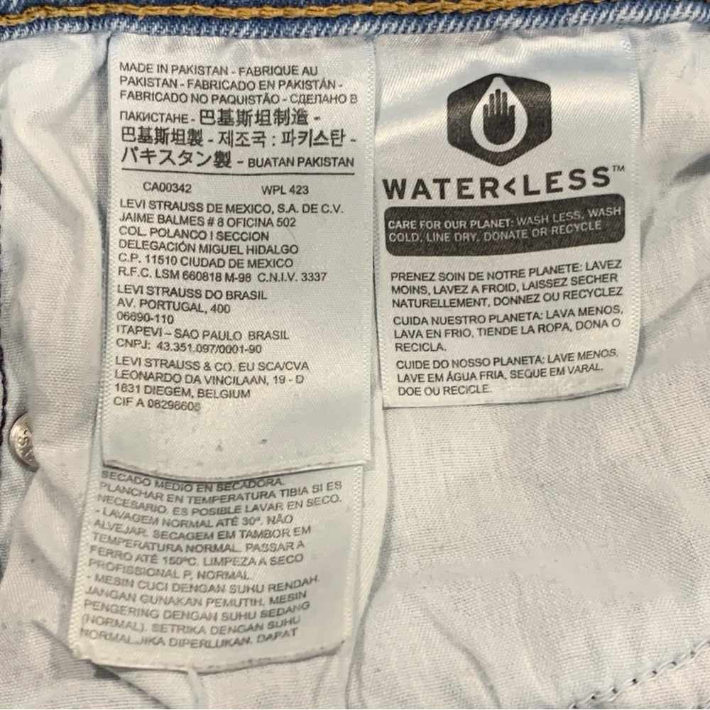Levi's | Women's Premium Wedgie Icon Fit Light Wash Denim Jeans | Sz 32 - Picture 13 of 16